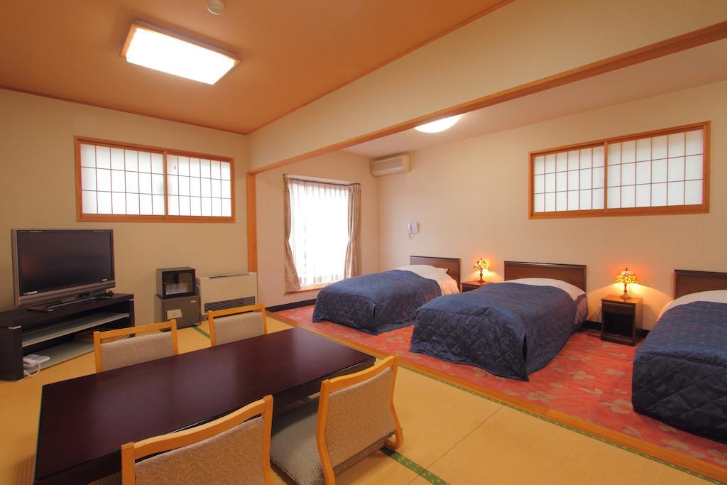 פוג'יקאוואגוצ'יקו Hotel New Century מראה חיצוני תמונה